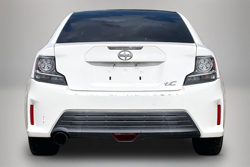 Used 2014 Scion tC FWD image 6