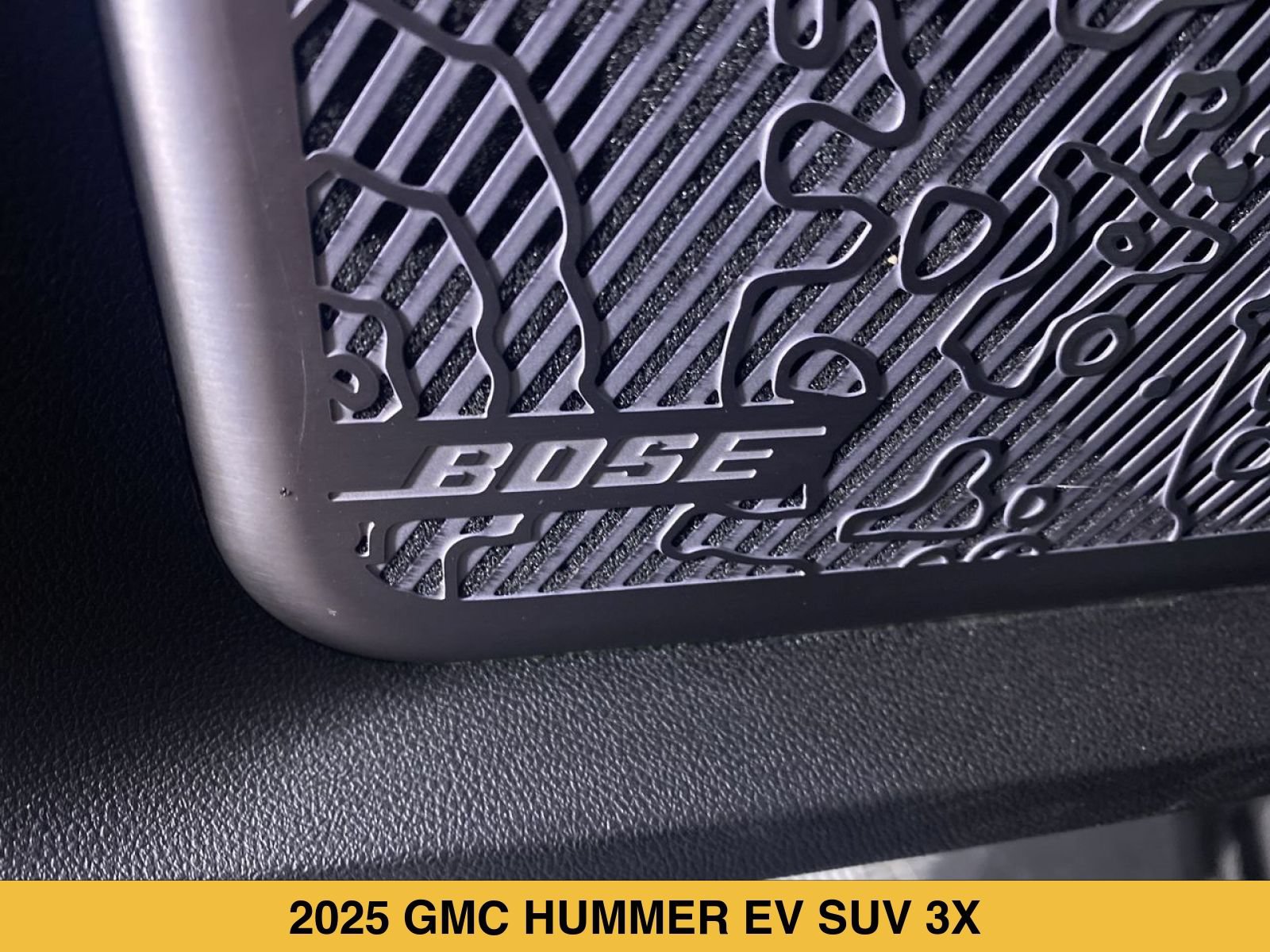 Certified 2025 GMC Hummer EV 3X AWD/4WD image 12