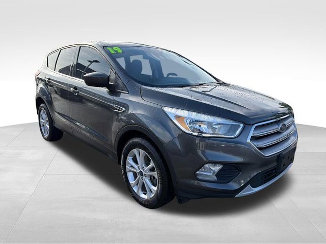 Used 2019 Ford Escape SE