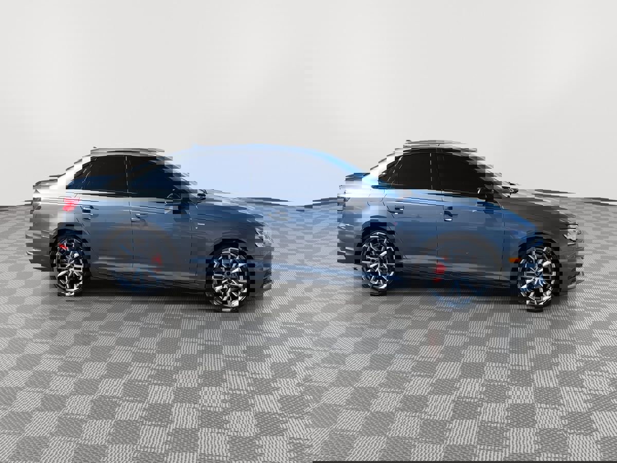 Used 2018 Audi A4 2.0T Premium Plus w/ Premium Plus Package AWD/4WD image 8