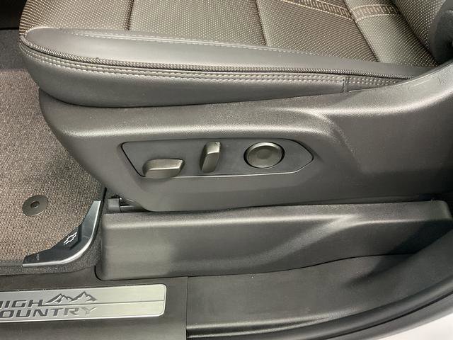 New 2026 Chevrolet Silverado 3500 High Country w/ High Country Premium Package image 14