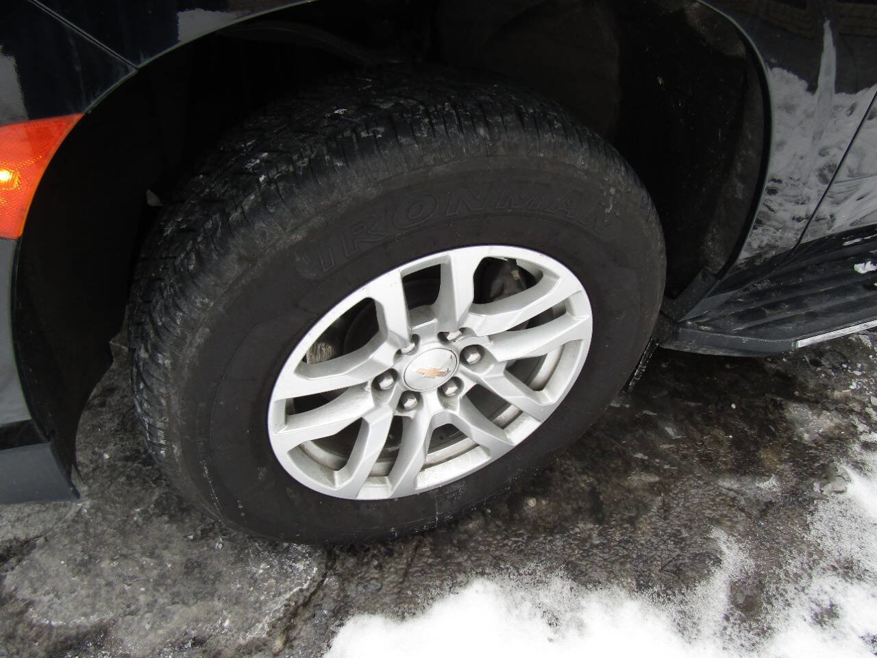 Used 2024 Chevrolet Tahoe LT image 28