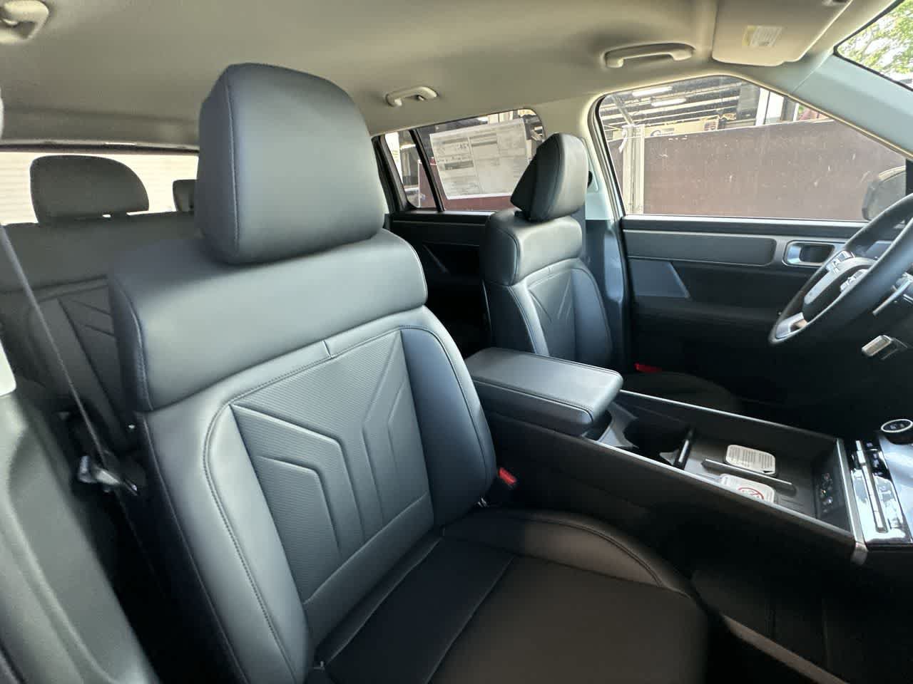 New 2027 Hyundai Santa Fe SEL FWD image 27