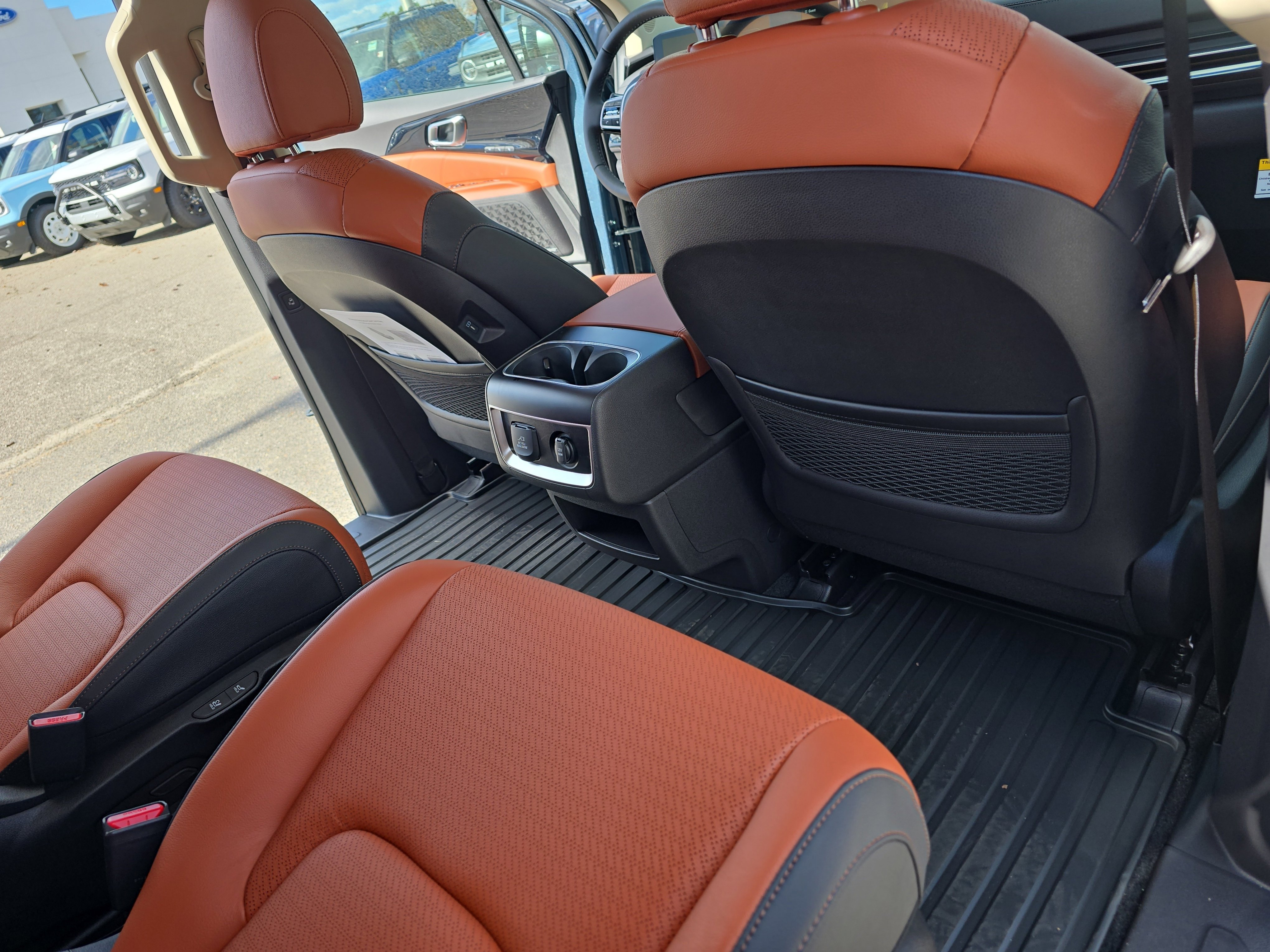 New 2026 Kia Carnival SX Prestige image 12