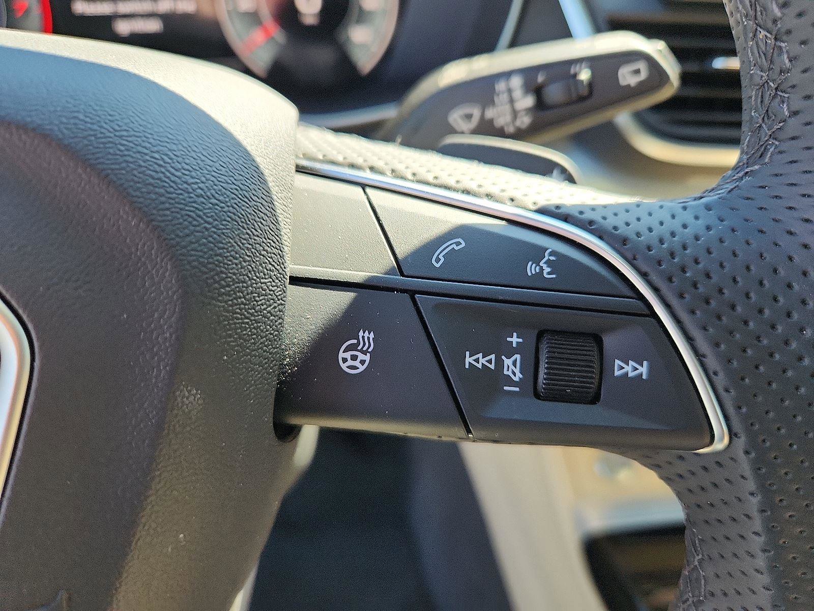 Used 2025 Audi Q5 Prestige w/ Prestige Package image 23