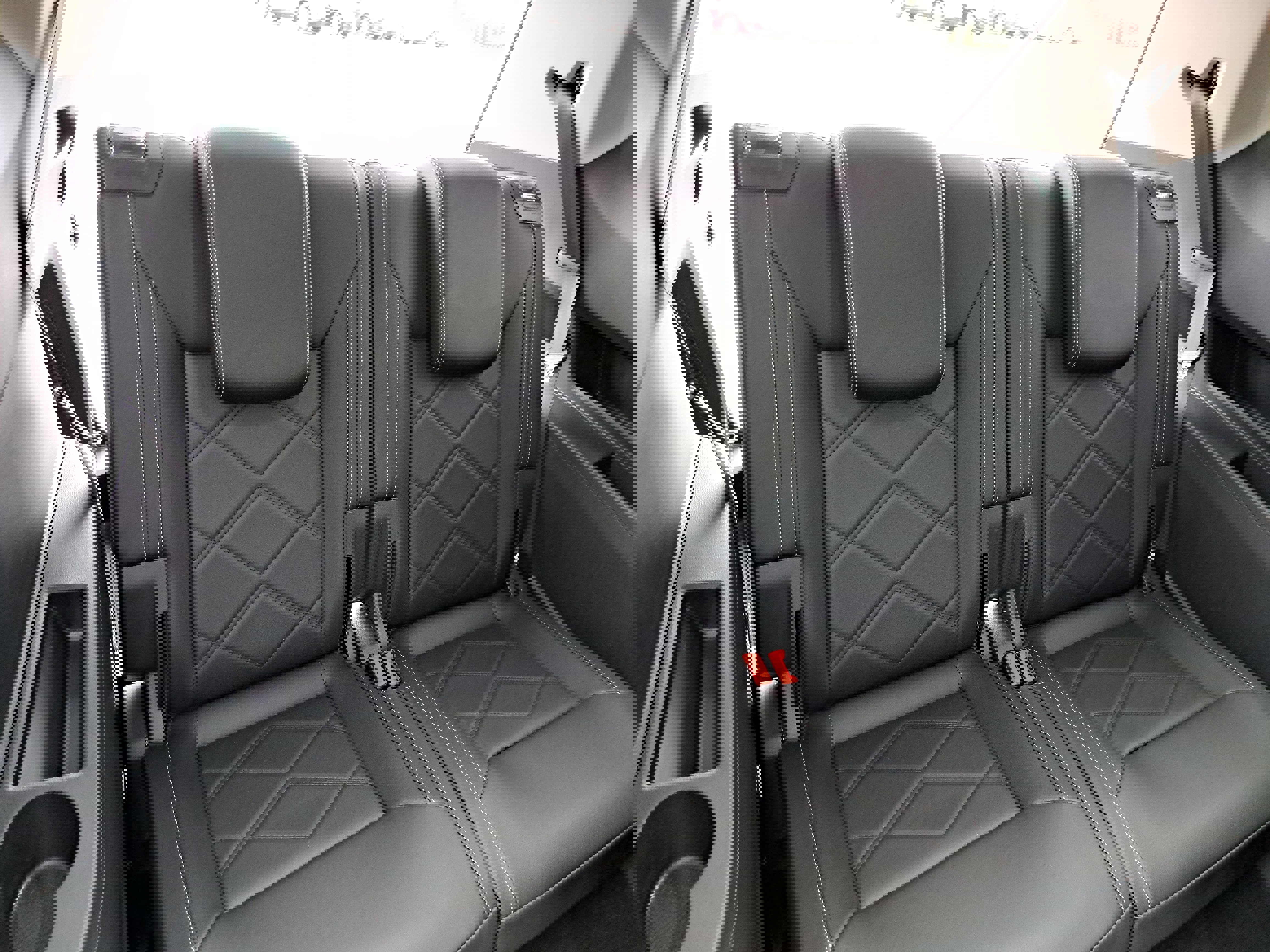 New 2026 Volkswagen Atlas SE image 12