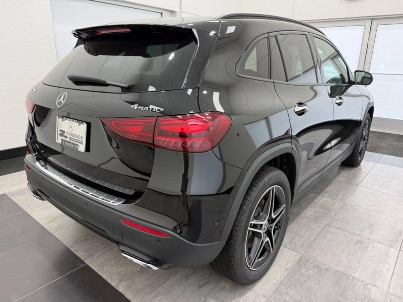 New 2026 Mercedes-Benz GLA 250 4MATIC image 2