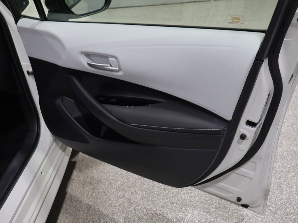 Used 2019 Toyota Corolla SE FWD image 23