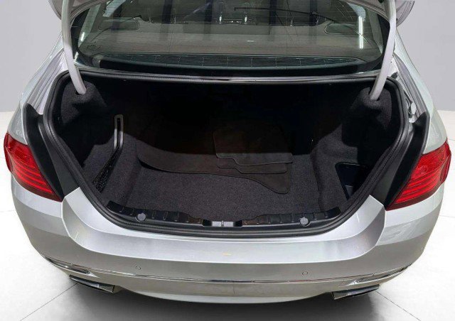 Used 2014 BMW 550i xDrive Sedan AWD/4WD image 48