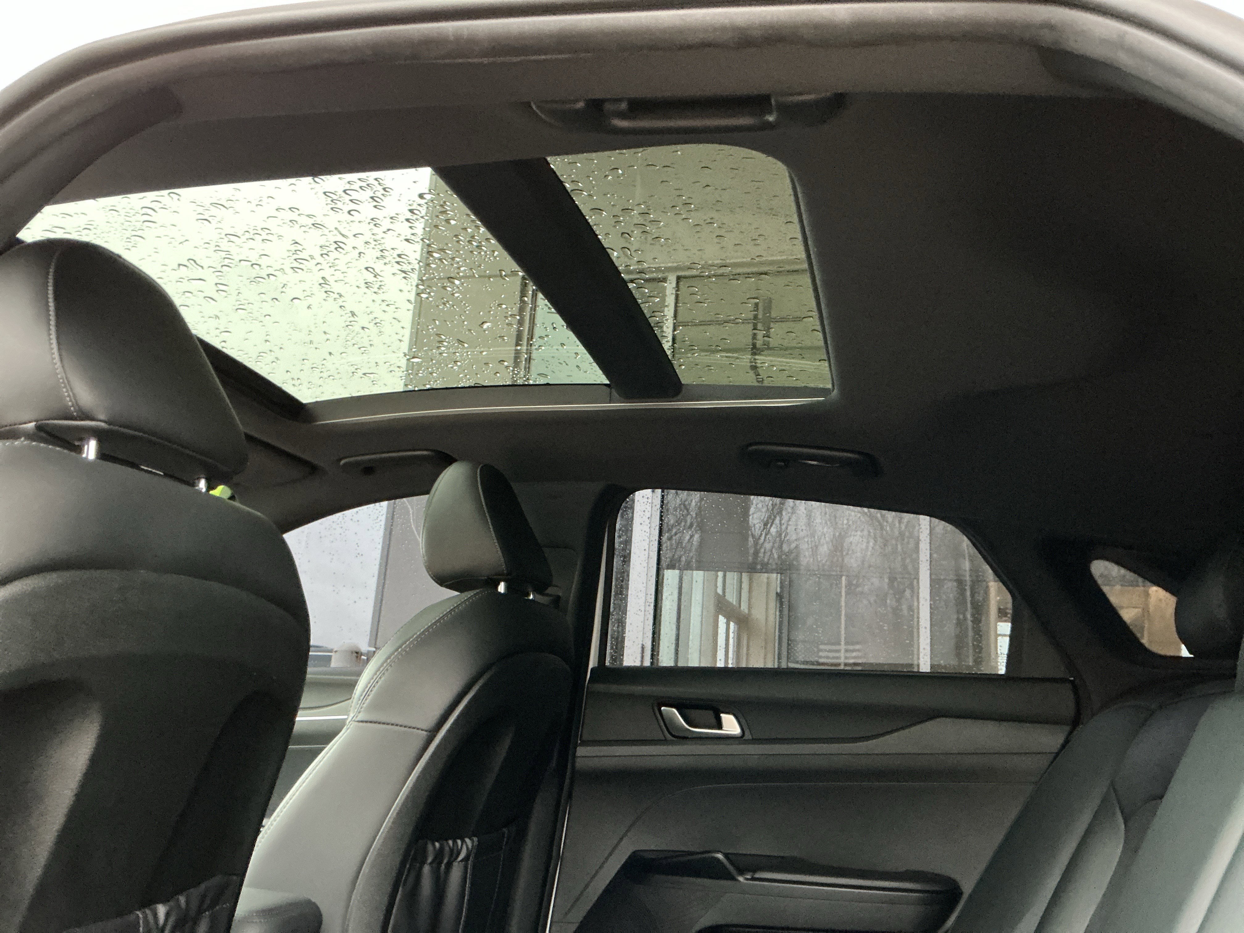 Used 2023 Kia K5 GT-Line image 31