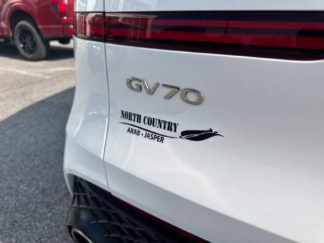 Used 2023 Genesis GV70 3.5T Sport AWD/4WD image 9