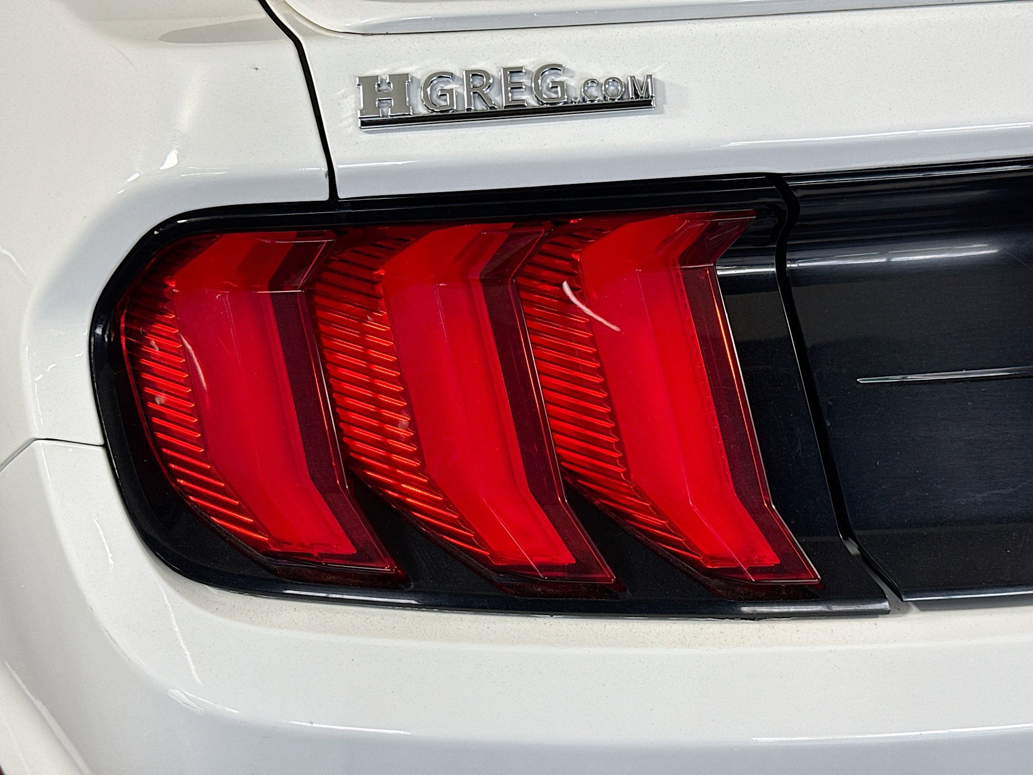 Used 2018 Ford Mustang Premium image 34