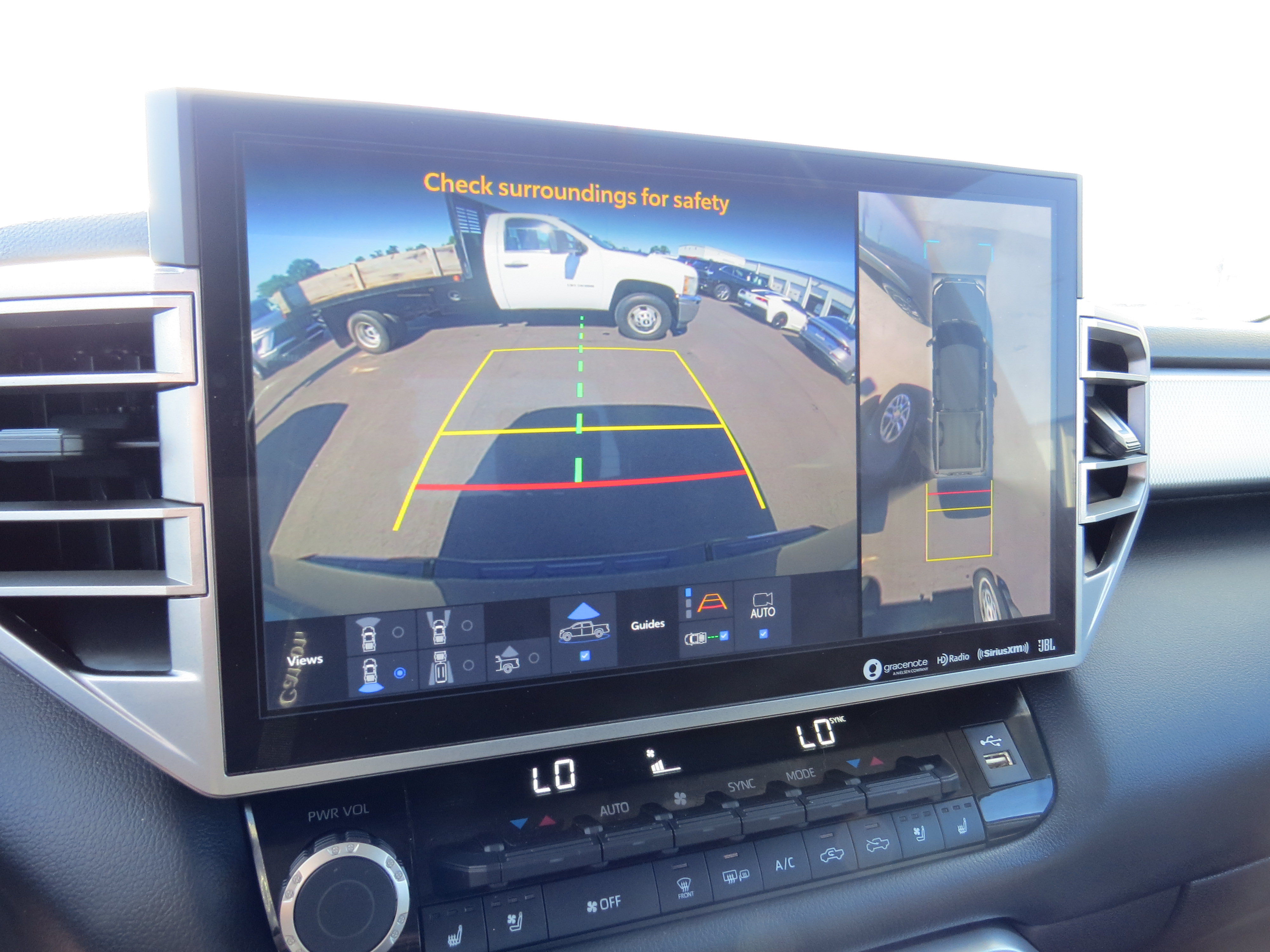 Used 2023 Toyota Tundra Limited AWD/4WD image 26