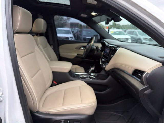 Certified 2023 Chevrolet Traverse Premier w/ LPO, Floor Liner Package AWD/4WD image 28