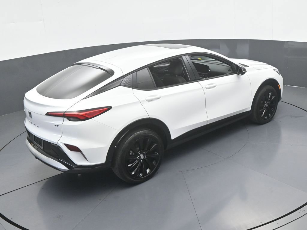 Used 2024 Buick Envista Sport Touring w/ Experience Buick Package image 52