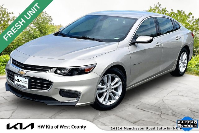 Used 2016 Chevrolet Malibu Hybrid FWD image 1