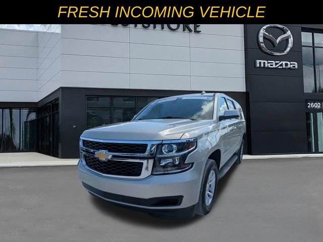 Used 2016 Chevrolet Suburban LS RWD image 4