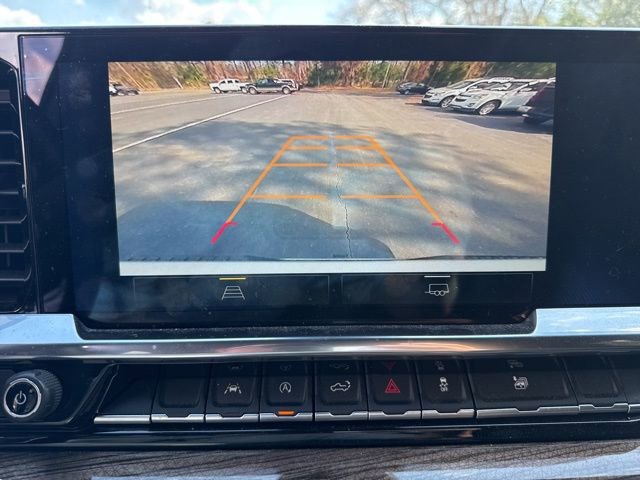 Used 2024 Chevrolet Silverado 1500 LT image 18