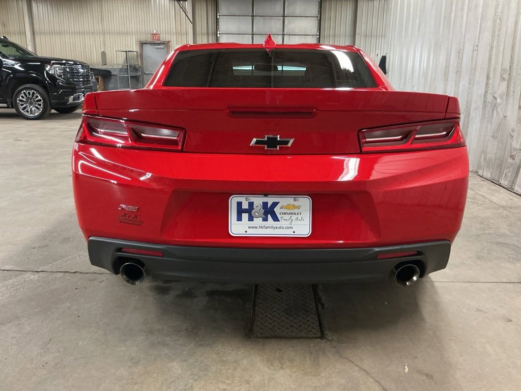 Used 2017 Chevrolet Camaro LT w/ RS Package image 8
