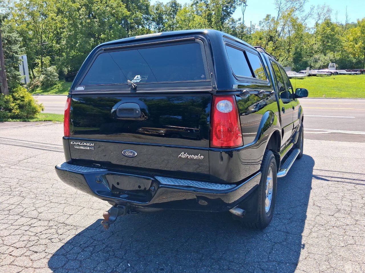 Used 2005 Ford Explorer Sport Trac Adrenalin AWD/4WD image 12