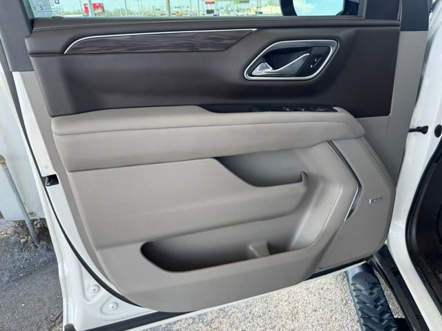 Used 2021 Chevrolet Tahoe Z71 w/ Z71 Signature Package image 19