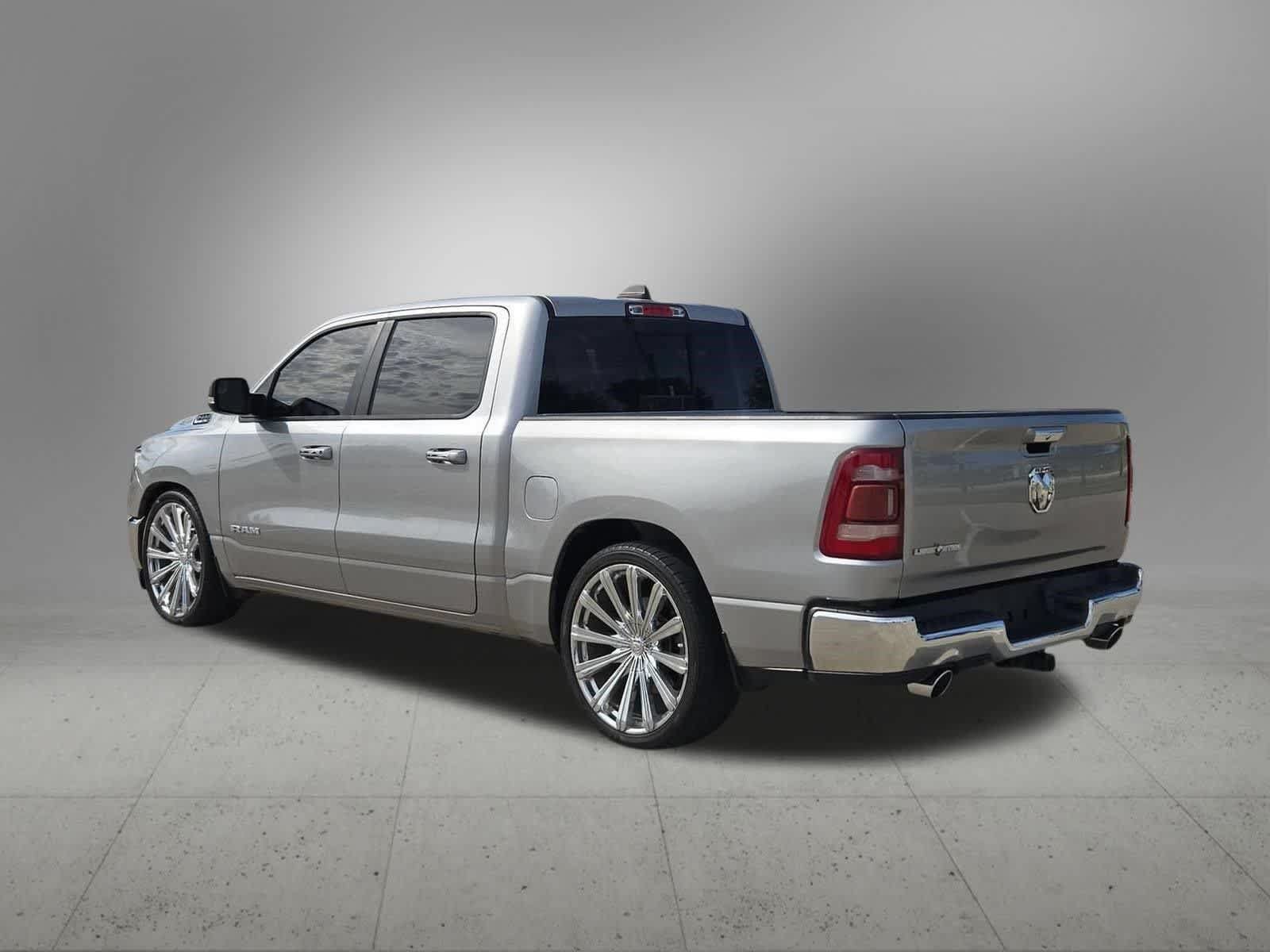 Used 2019 RAM 1500 Big Horn RWD image 4