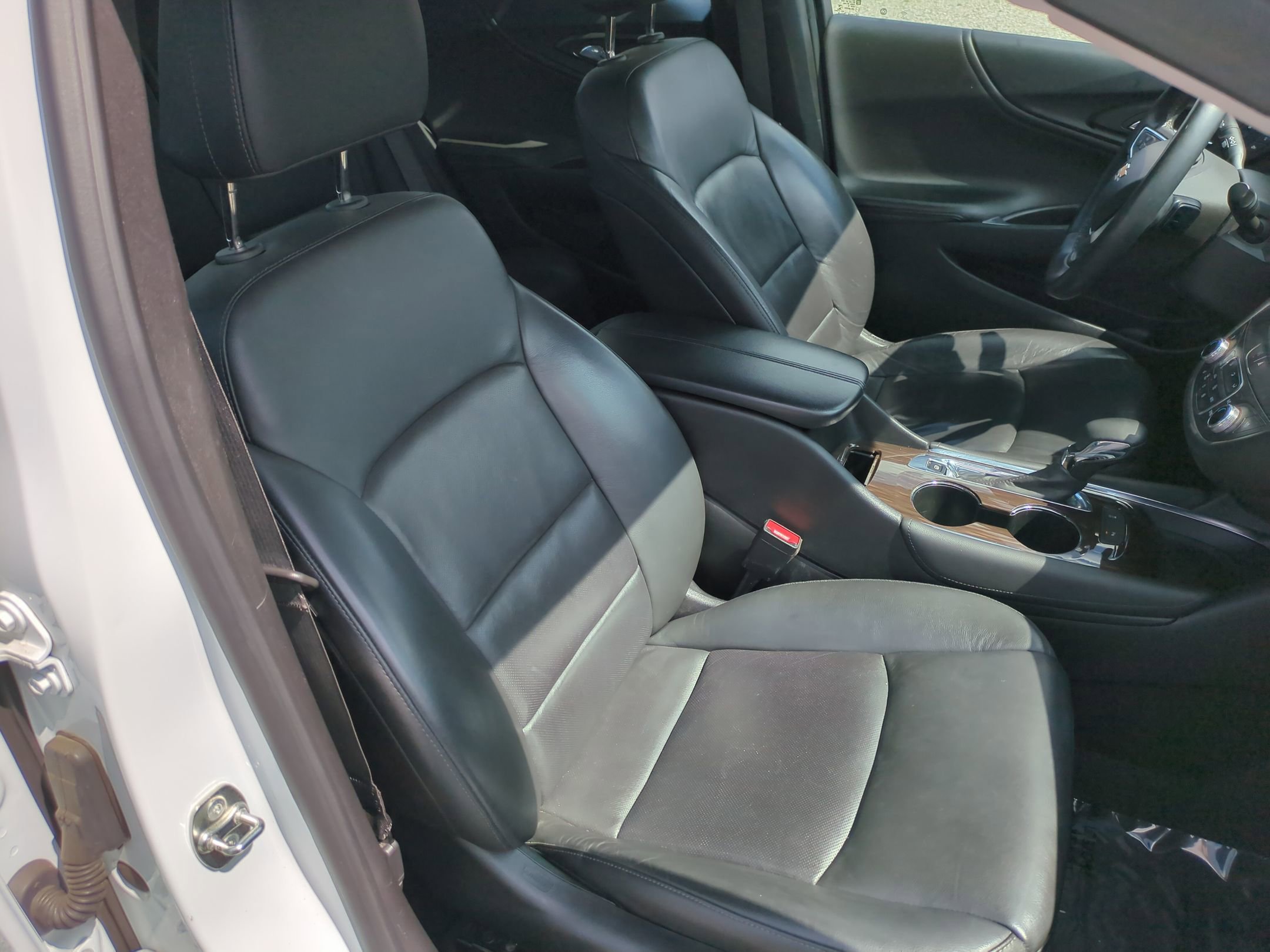 Used 2024 Chevrolet Malibu LT FWD image 31