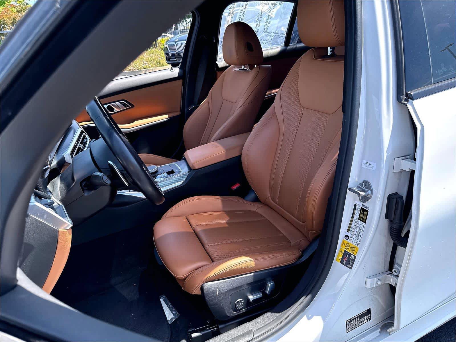 Used 2023 BMW 330e w/ M Sport Package RWD image 21
