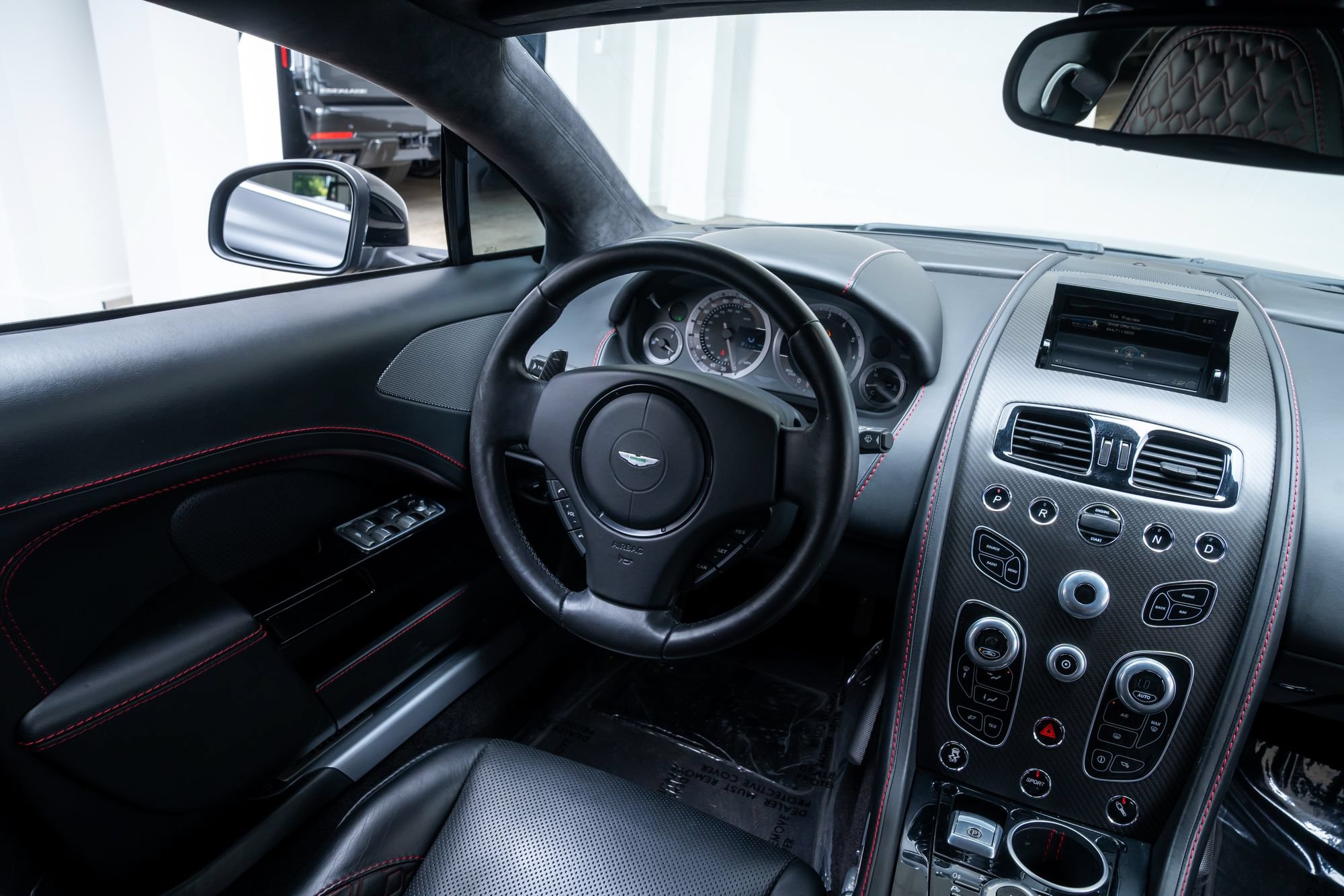 Used 2017 Aston Martin Rapide S RWD image 11