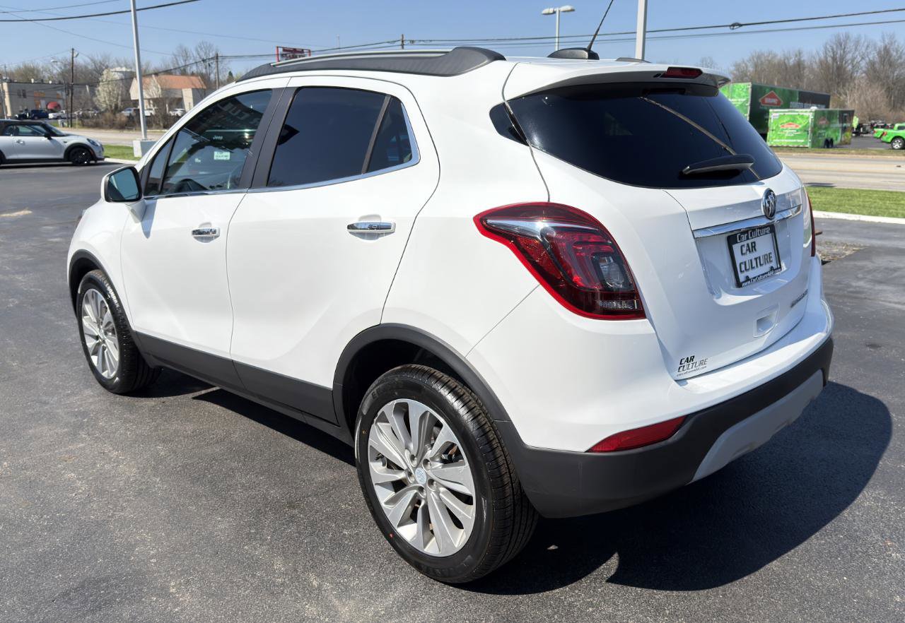 Used 2020 Buick Encore Preferred FWD image 16