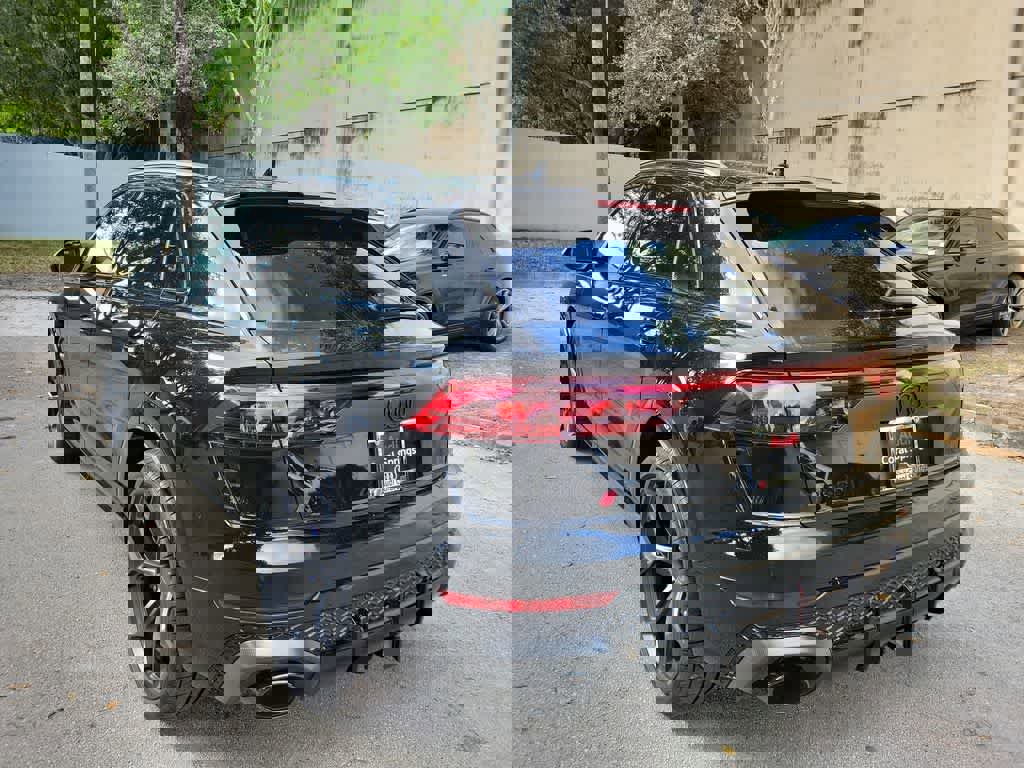 New 2026 Audi RS Q8 performance image 12