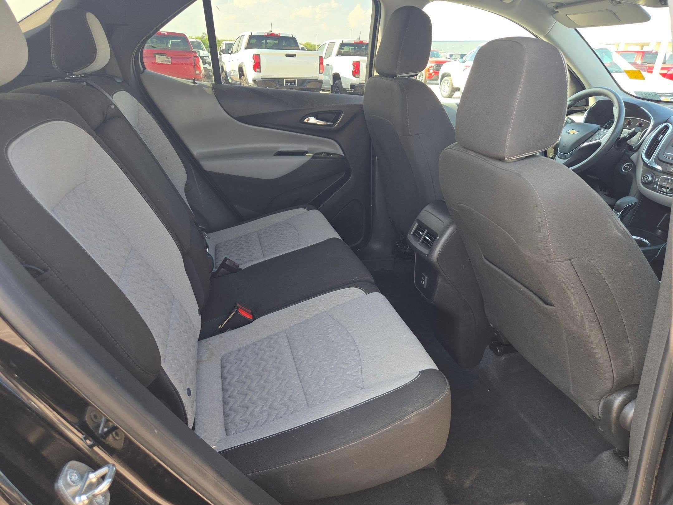 Used 2024 Chevrolet Equinox LS w/ LS Convenience Package FWD image 23