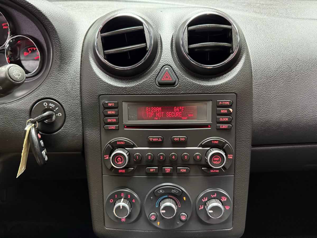 Used 2007 Pontiac G6 GT w/ Premium Package FWD image 23