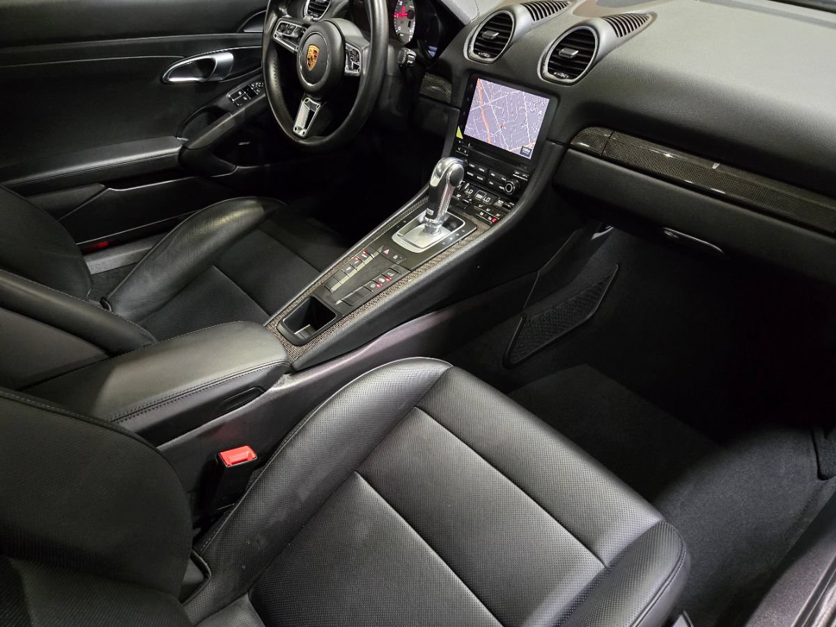 Used 2021 Porsche 718 Cayman S RWD image 26