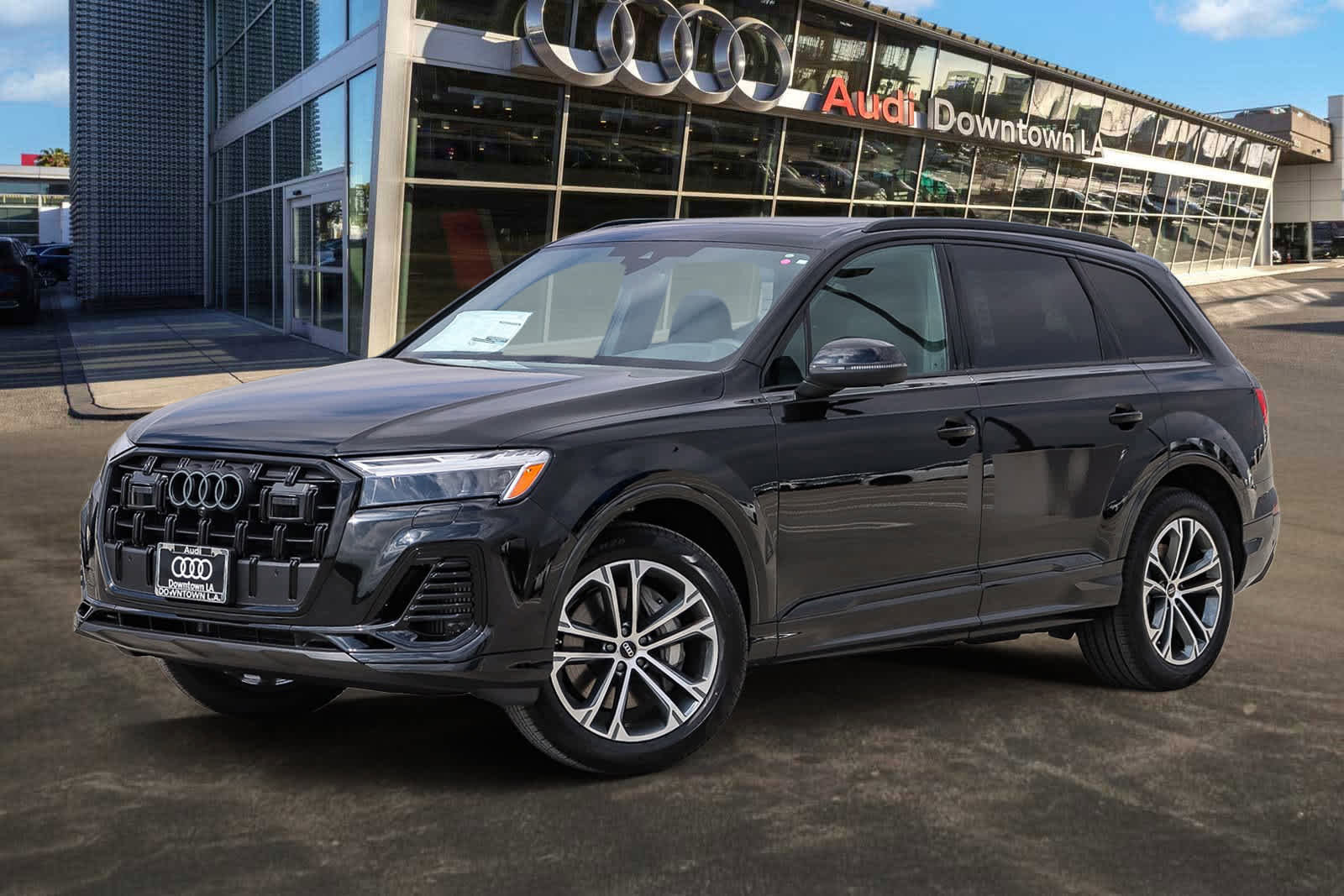 New 2026 Audi Q7 3.0T Premium