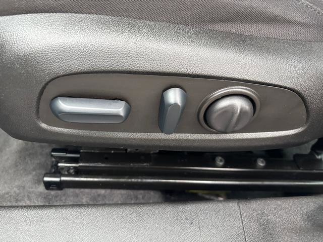 Used 2022 Chevrolet Malibu LT image 20