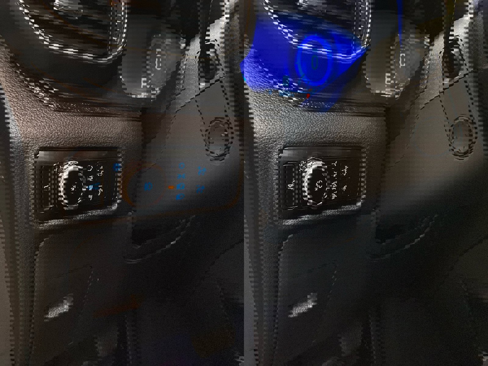 Certified 2023 Ford Explorer ST w/ Equipment Group 401A image 18