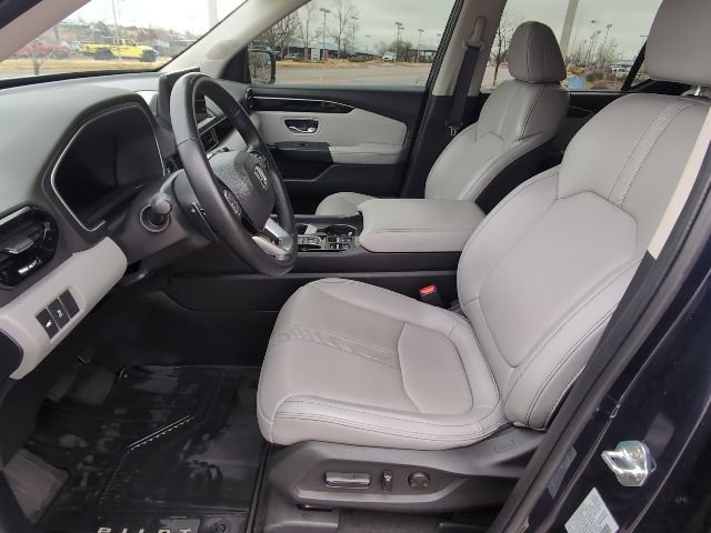 Used 2023 Honda Pilot EX-L image 12