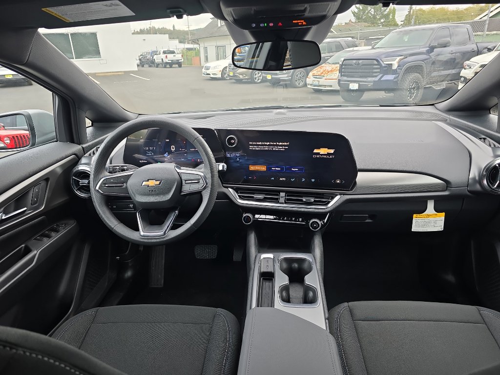 New 2026 Chevrolet Equinox EV LT image 19