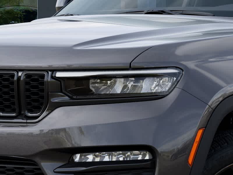 New 2025 Jeep Grand Cherokee Limited AWD/4WD image 10