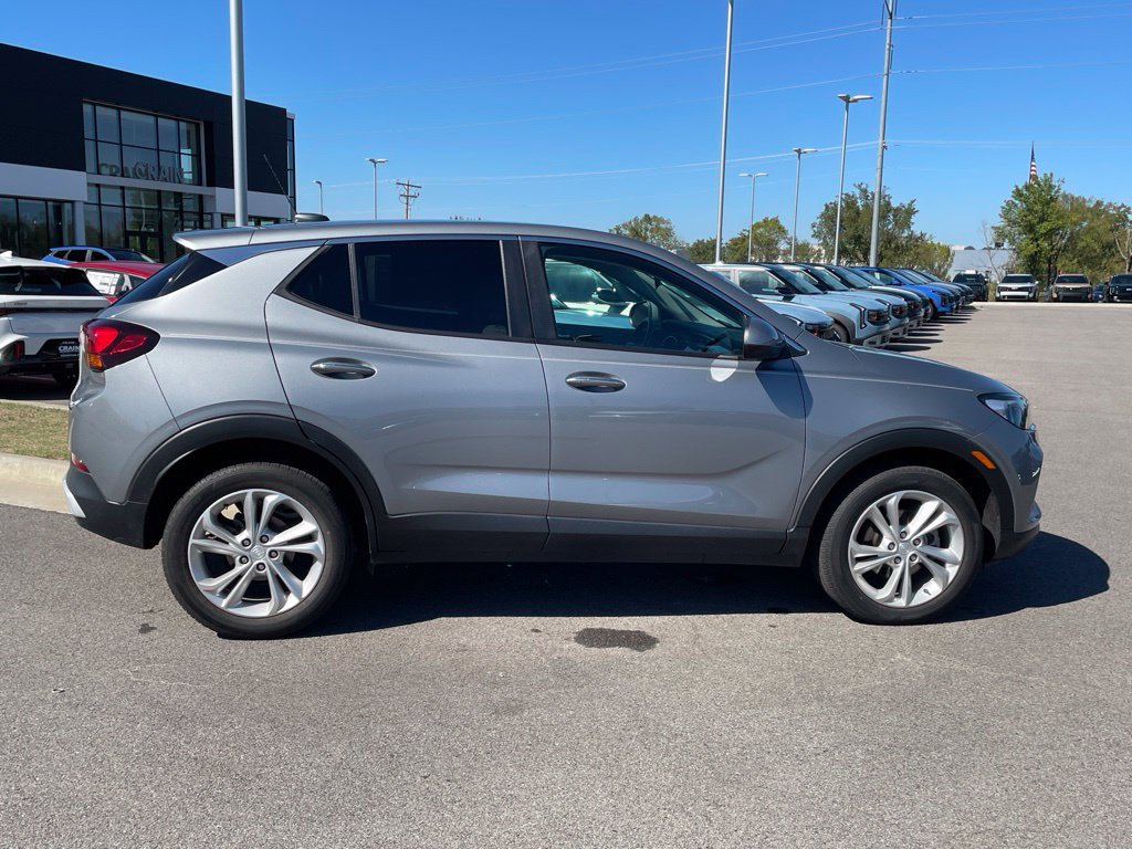 Used 2023 Buick Encore GX Preferred w/ Cold Weather Comfort Package FWD image 8
