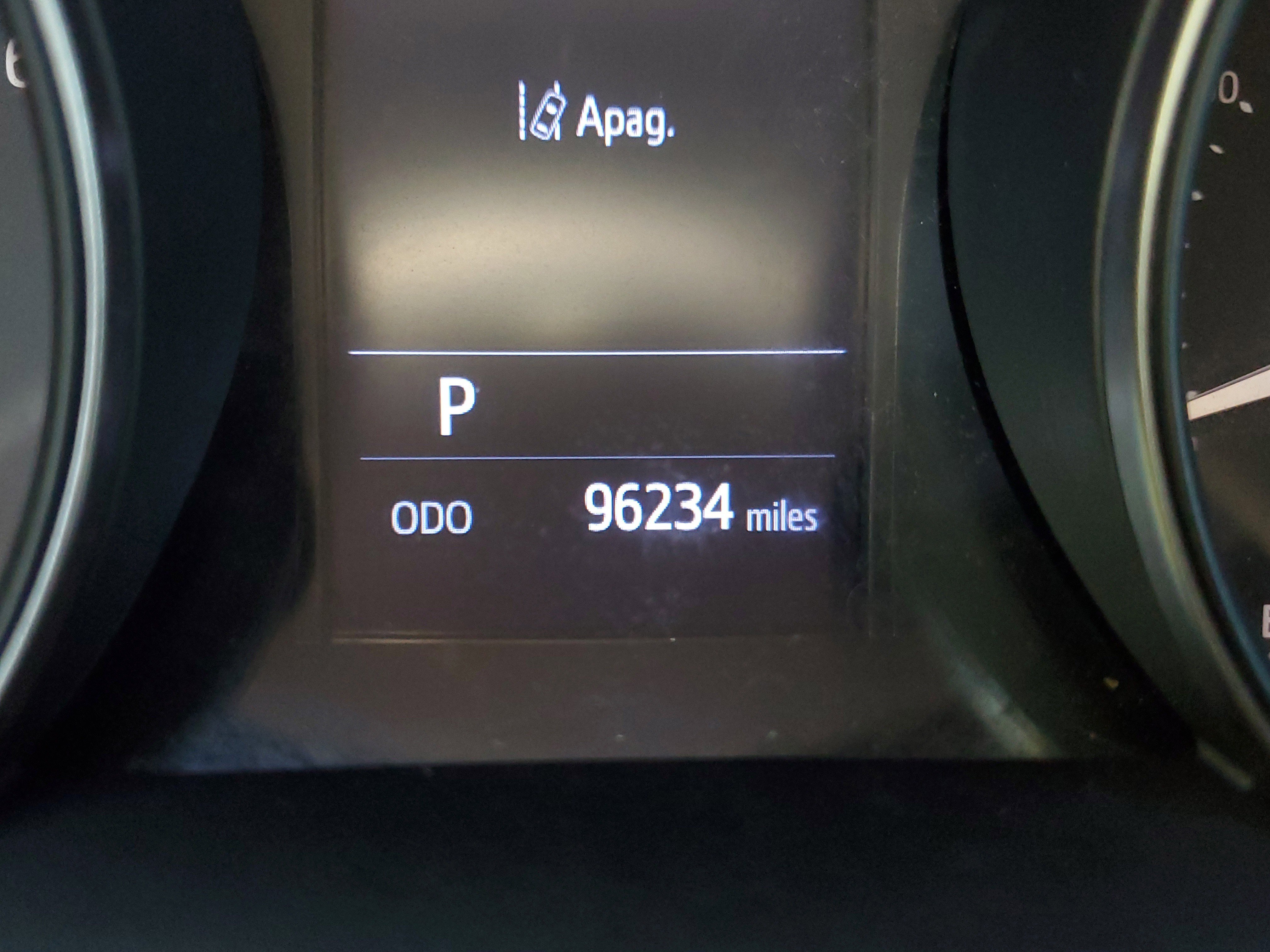 Used 2020 Toyota C-HR XLE image 21