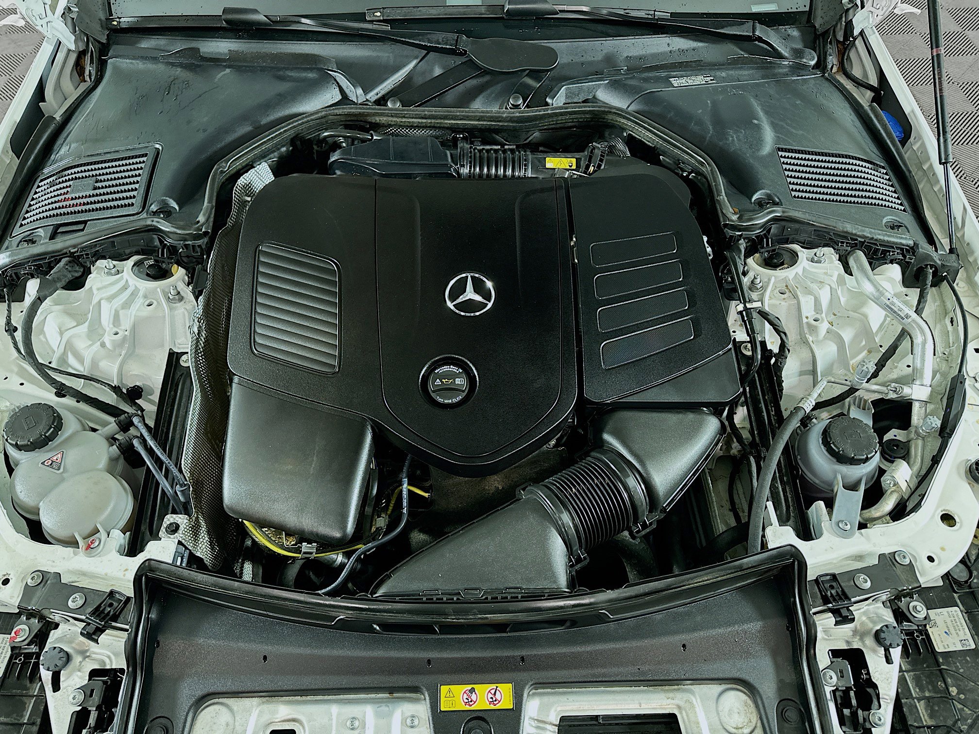 Used 2025 Mercedes-Benz C 300 C 300 image 33