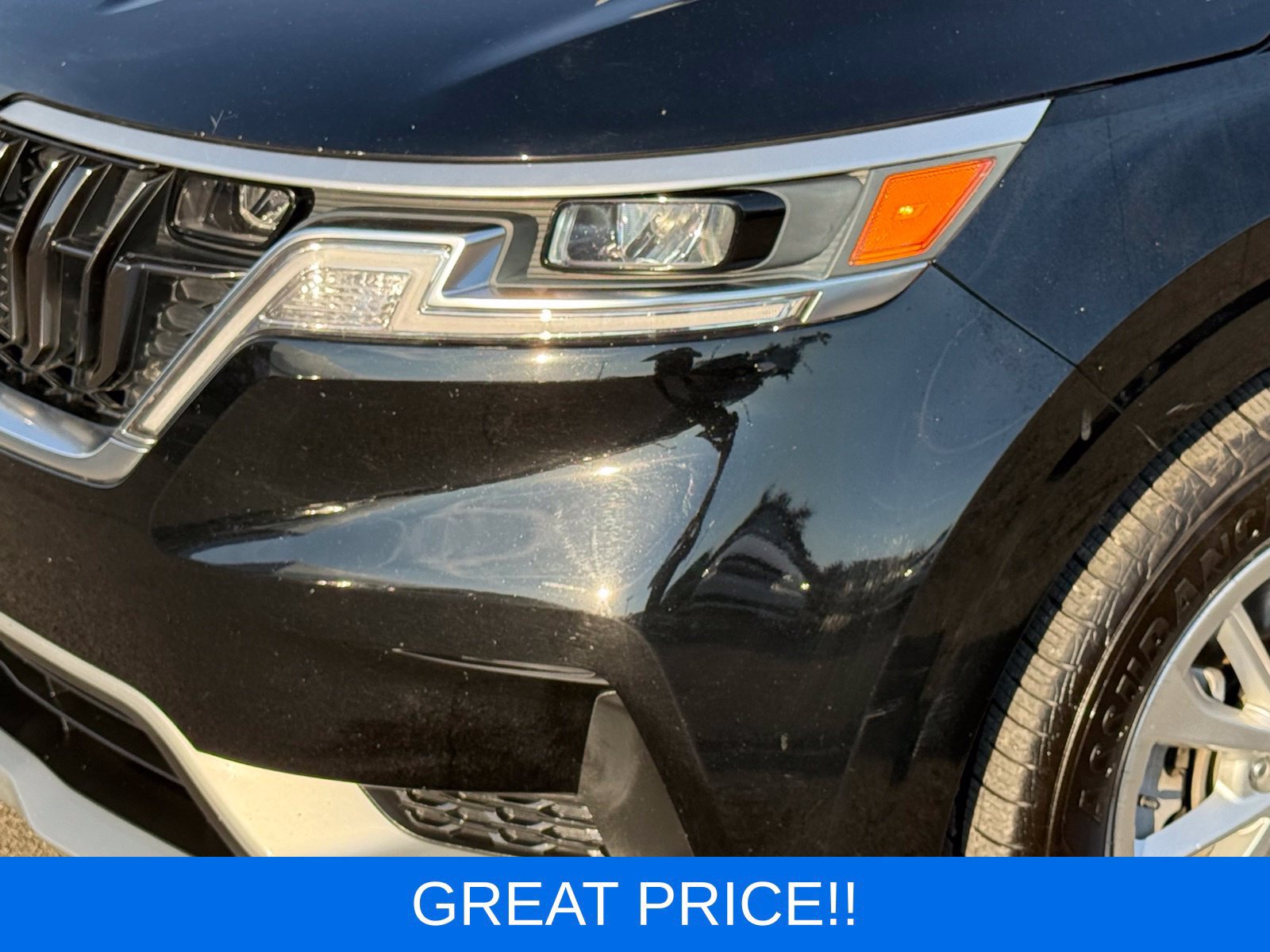 Used 2022 Kia Carnival LX FWD image 13