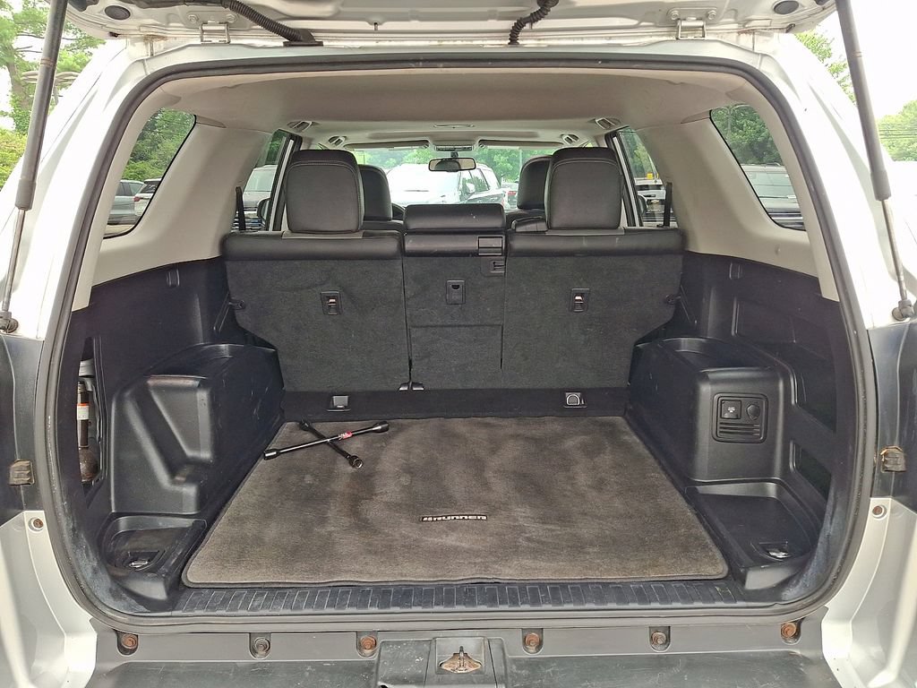 Used 2016 Toyota 4Runner SR5 Premium AWD/4WD image 29