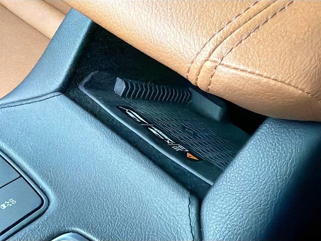 Used 2020 Cadillac XT4 Premium Luxury FWD image 29