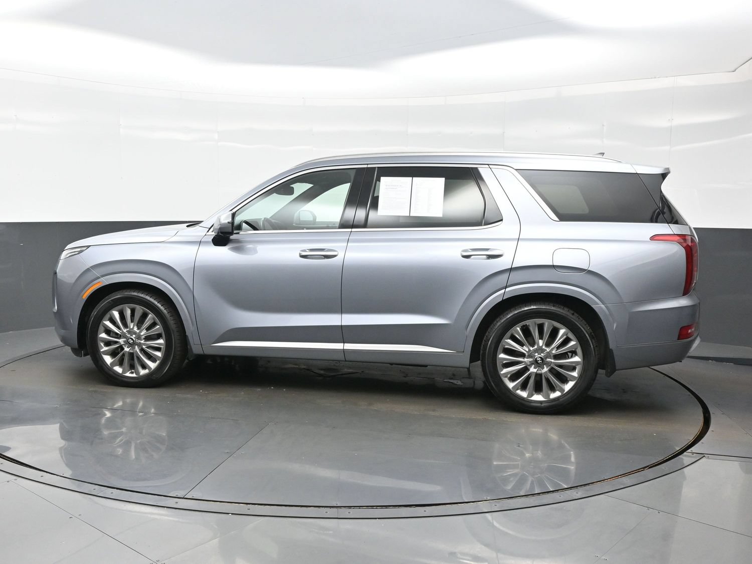 Used 2020 Hyundai Palisade Limited AWD/4WD image 3