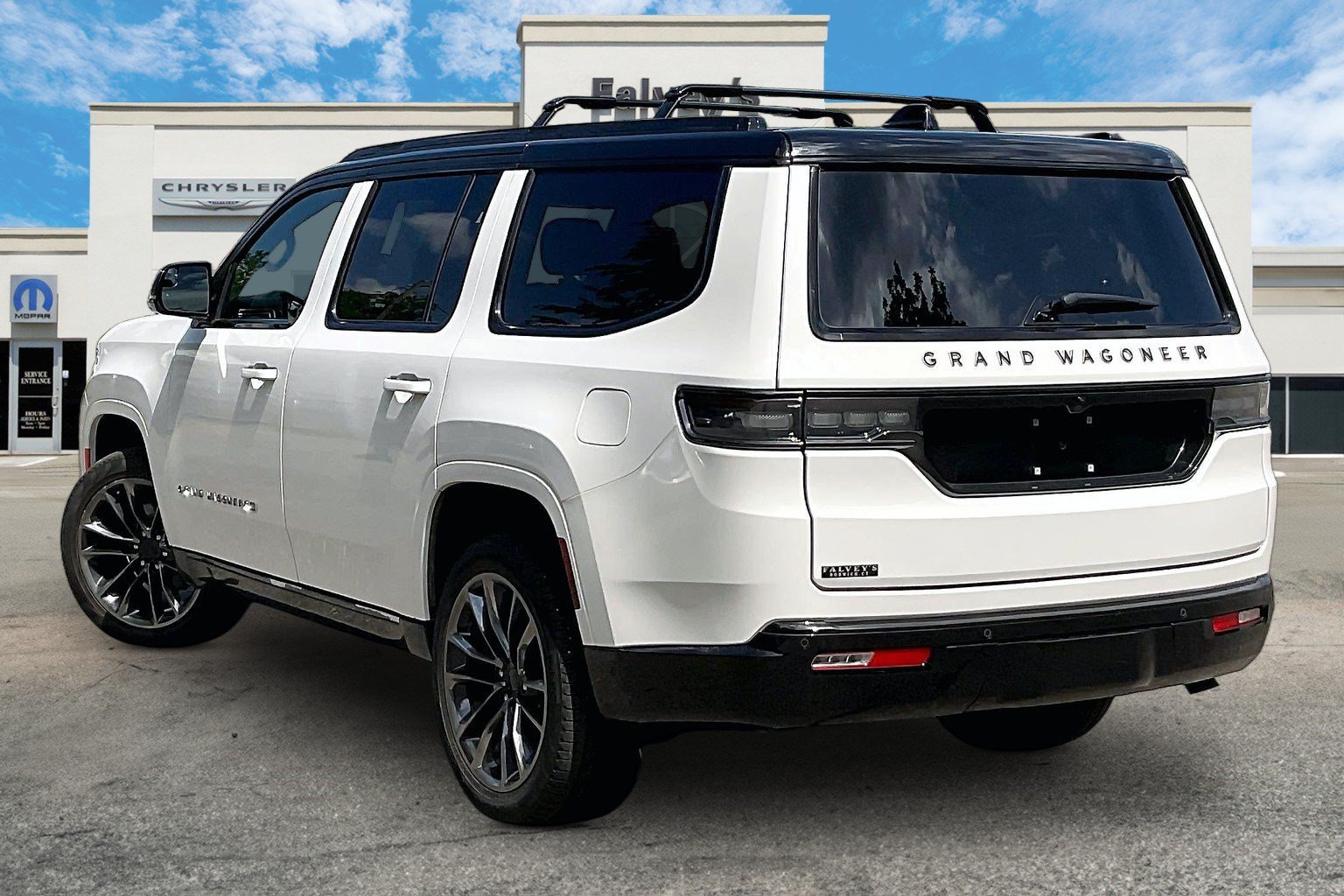 Certified 2025 Jeep Grand Wagoneer Series II Obsidian w/ Quick Order Packagew 28T AWD/4WD image 12