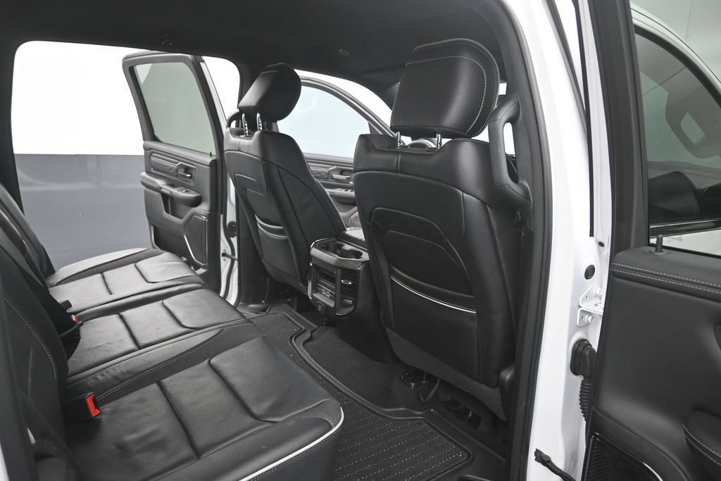 Used 2025 RAM 1500 Limited AWD/4WD image 14