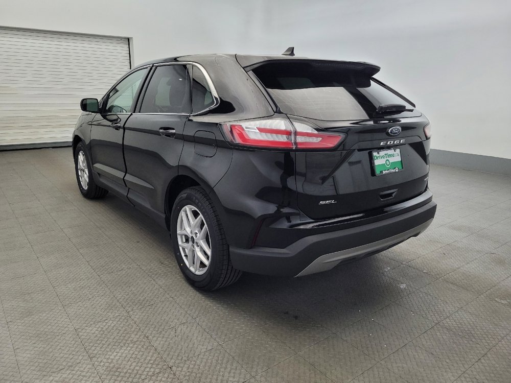 Used 2024 Ford Edge SEL image 5